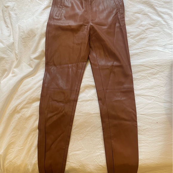 NWOT: π€ Zara Tan Brown Faux Leather Leggings Pants
Skinny Pants Size XS π¦ - Picture 12 of 12